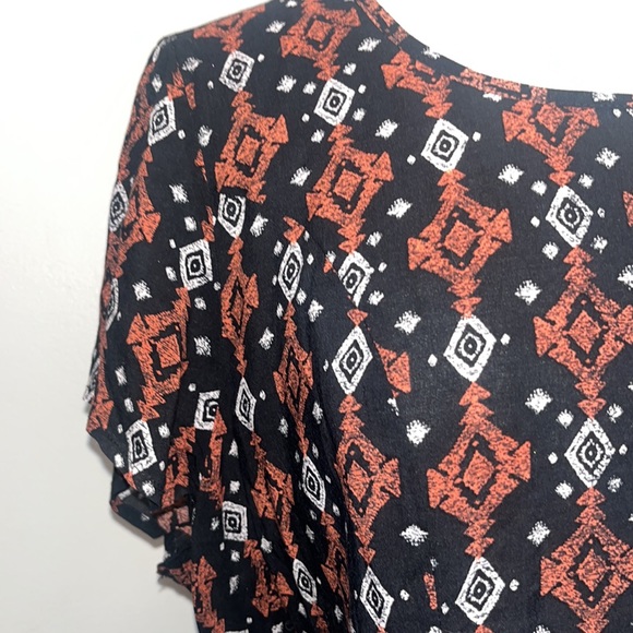 Torrid tribal print tunic - Picture 2 of 4